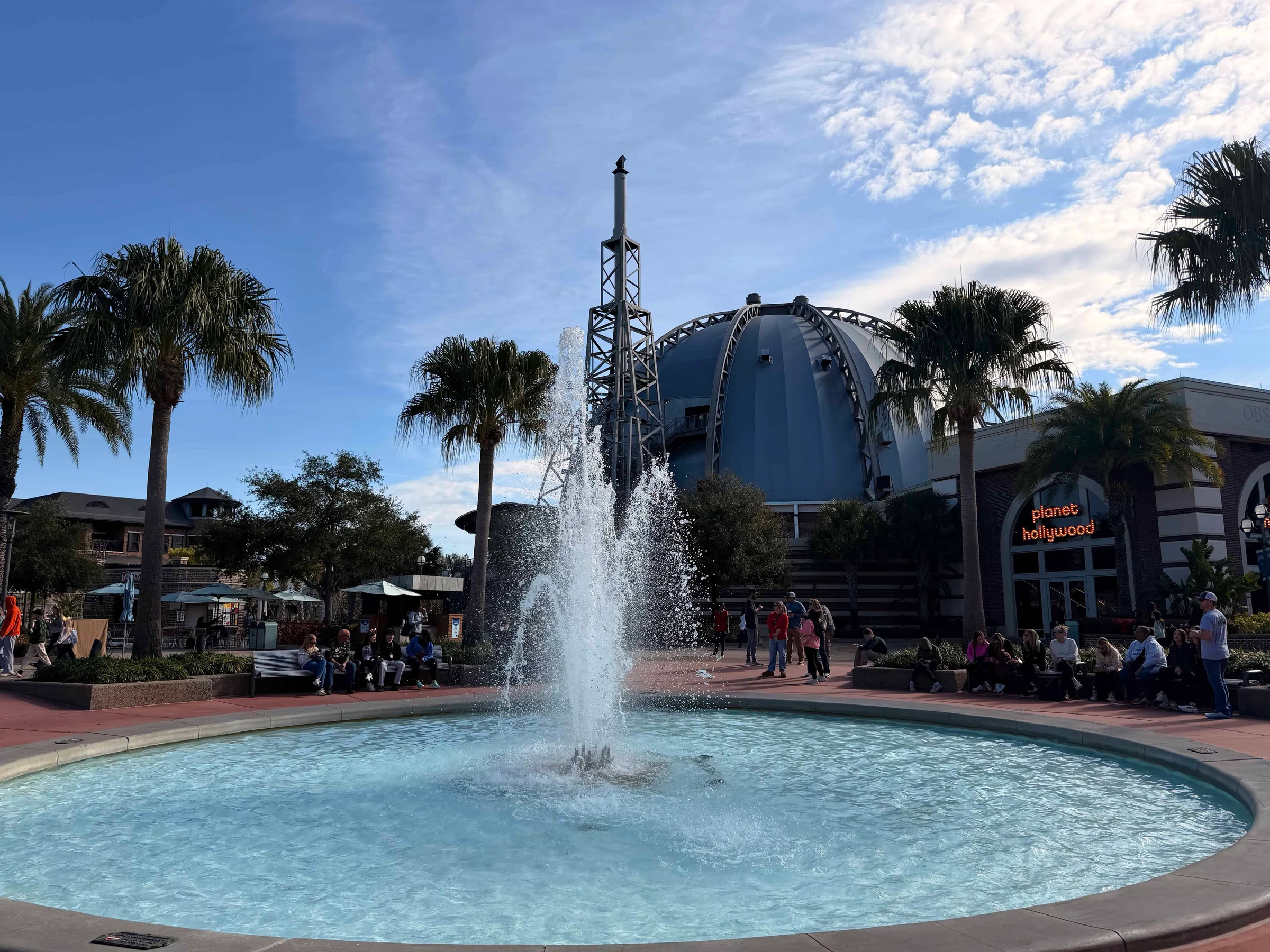 Fountain in front of Planet Hollywood