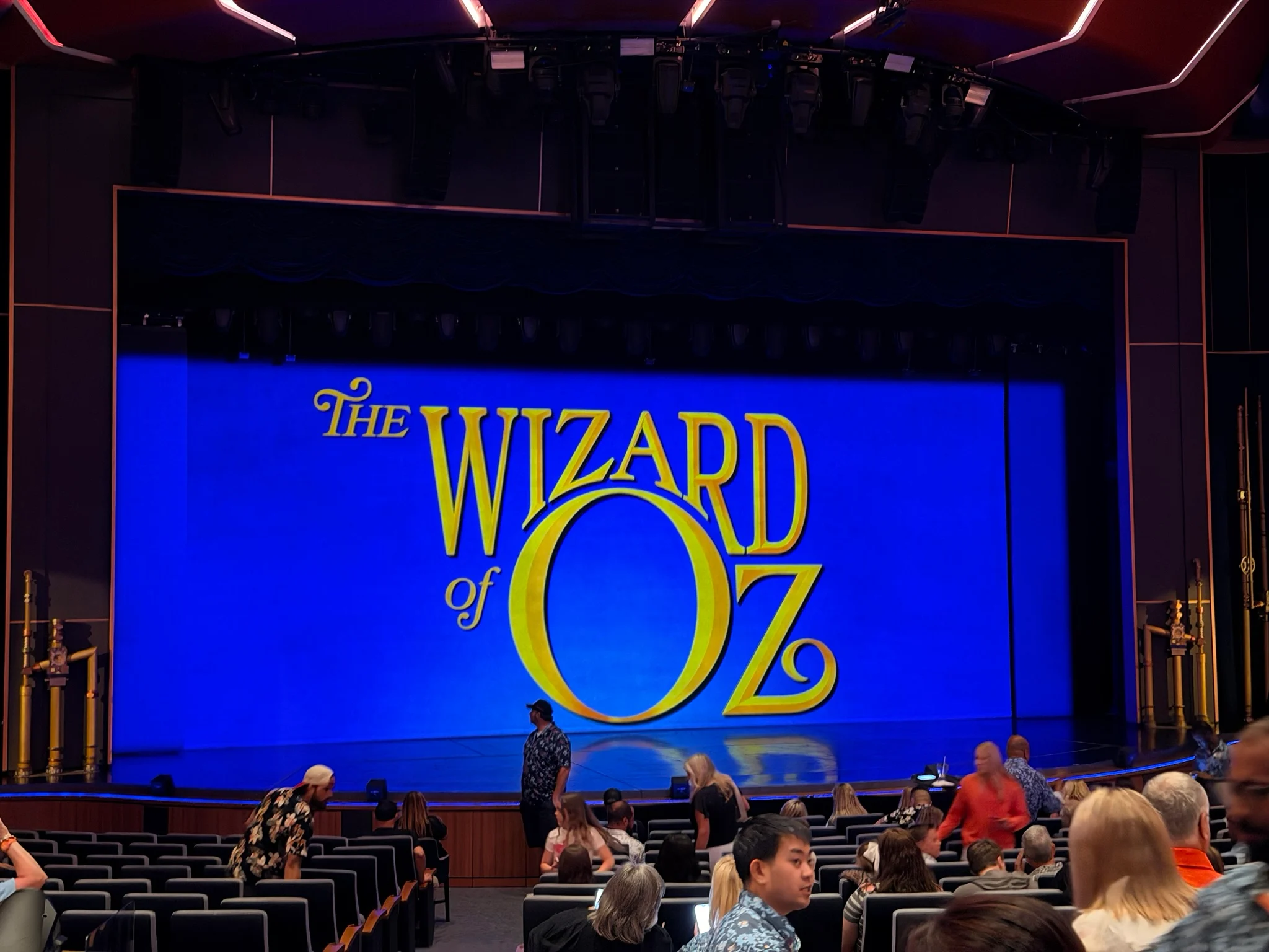 icon-of-the-seas-interior-room-auditorium-theater.jpg