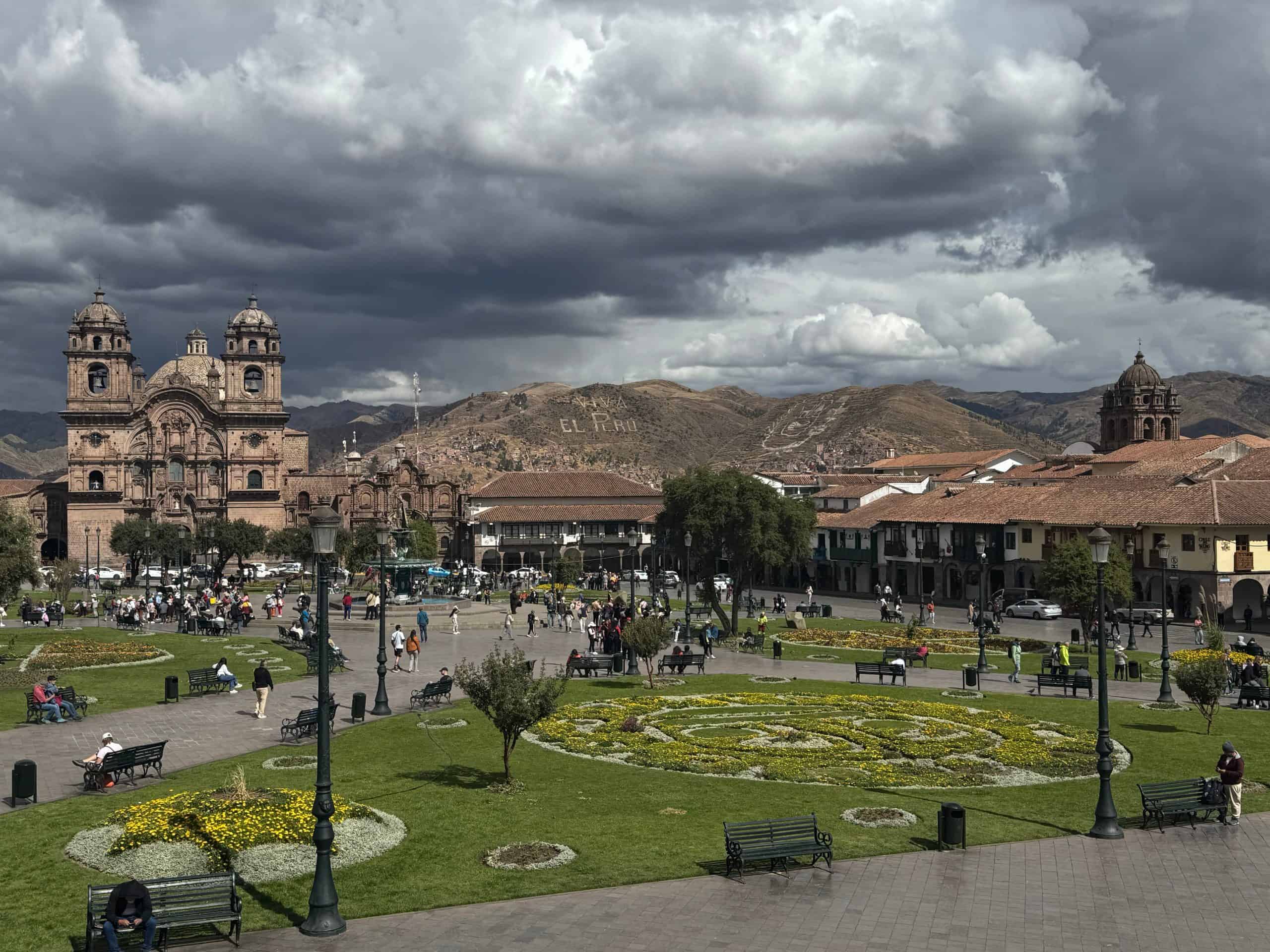 Cusco plaza de armas