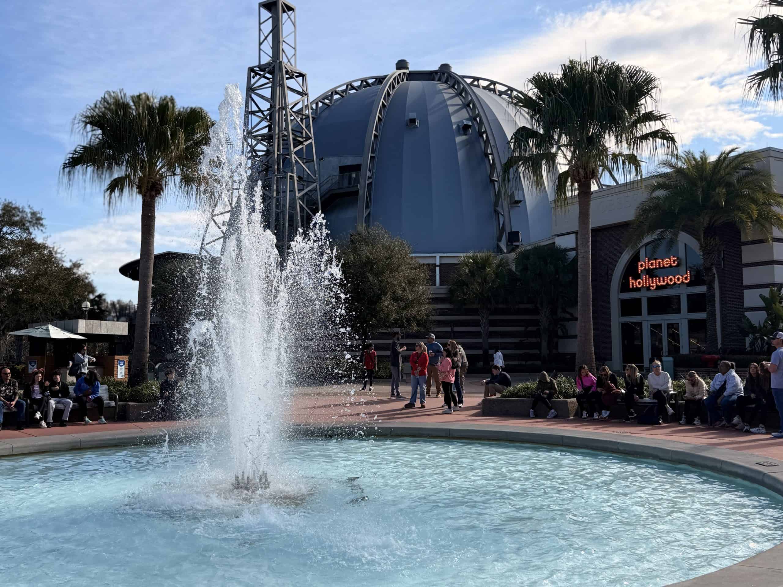 Fountain in front of Planet Hollywood